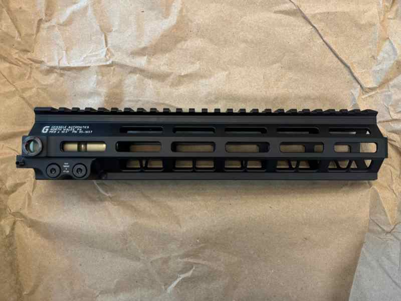 BLEM Geissele 10.5&quot; Super Modular Rail MK8 