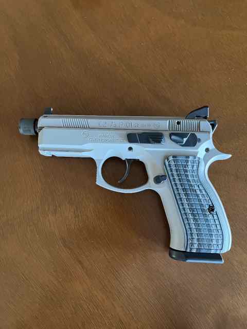 CZ 75 P-01 Omega