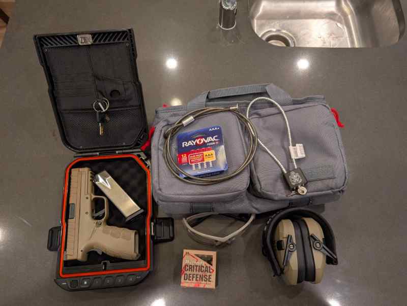 Springfield XD Mod3 Flat Dark Earth 9mm +Accs