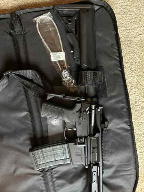 Springfield Armory Saint Victor AR15