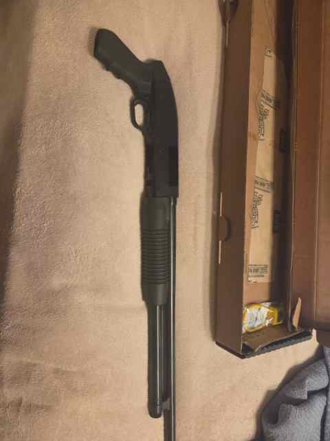 Mossberg tactical shotgun 20 Gauge