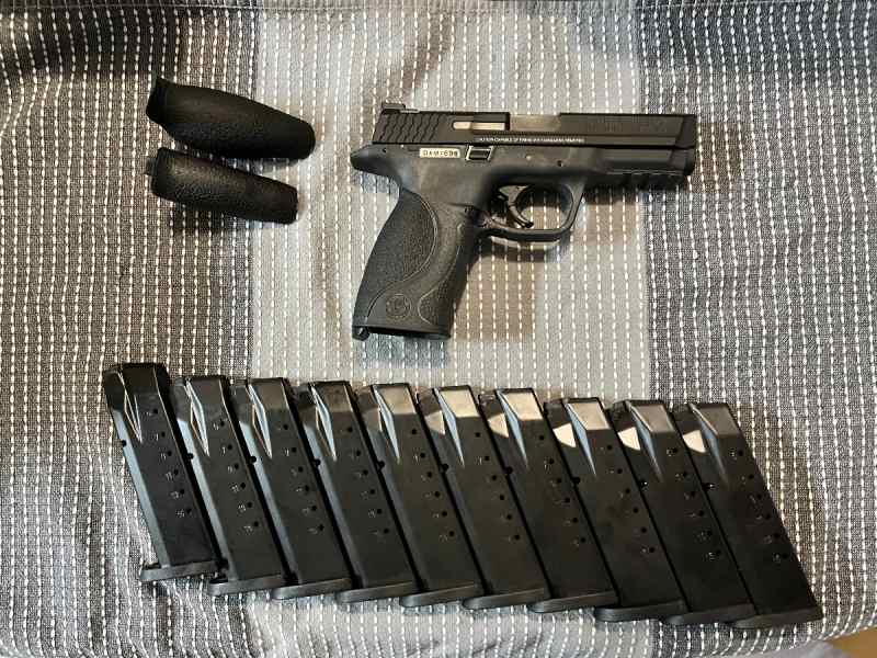 Smith and Wesson M&amp;P 357