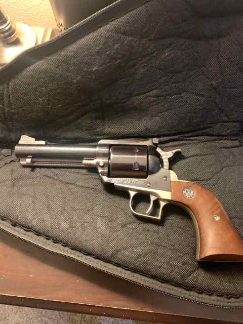 Ruger super Blackhawk 44 mag 