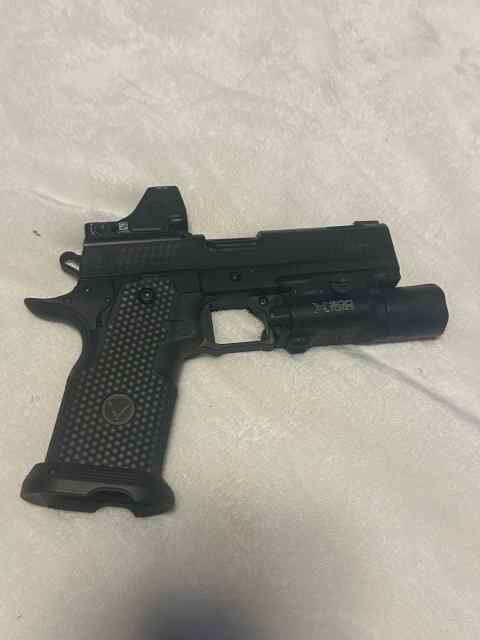 Nighthawk TRS Comm w/ v8 ports and full dlc 2011